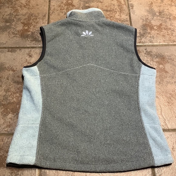 REI women’s polartec blue/gray two-tone full zip fleece vest size small - Picture 2 of 5